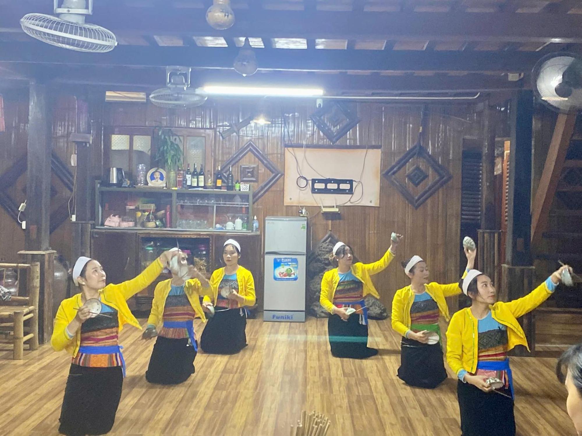Thao Ly Homestay Mai Chau Hoa Binh Exterior photo